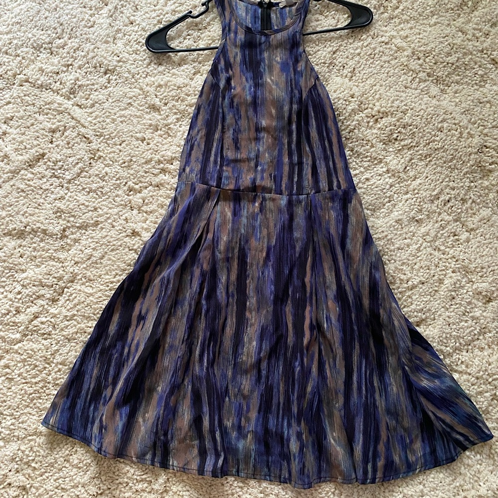 Ecoté Abstract Mini Halter | Size 0 | Urban Outfitters